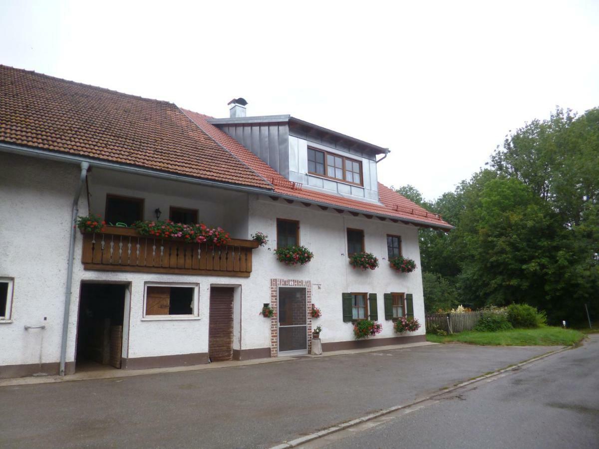 Ferienwohnung Auf Dem Lechsberg Fuchstal Luaran gambar